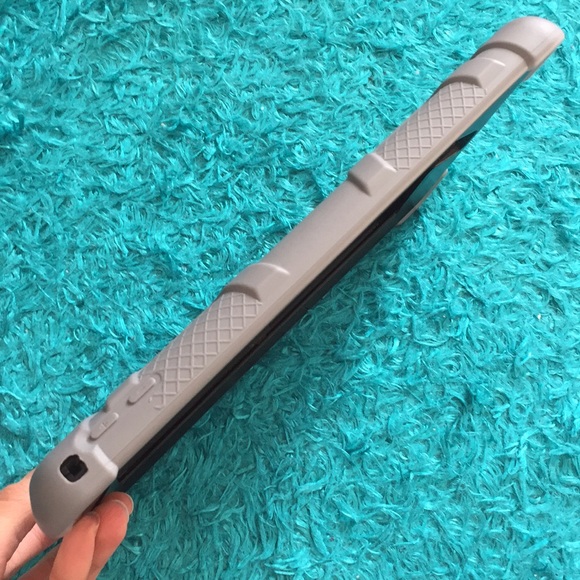 iPad Defender case - Picture 7 of 8